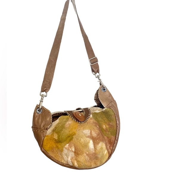 URBAN GYPSY Christina Hankins Artist Boiled Wool Tan Leather Boho Hobo Purse - Picture 4 of 13